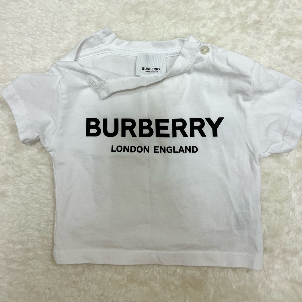 Burberry Baby Unisex Shirt size 6 month